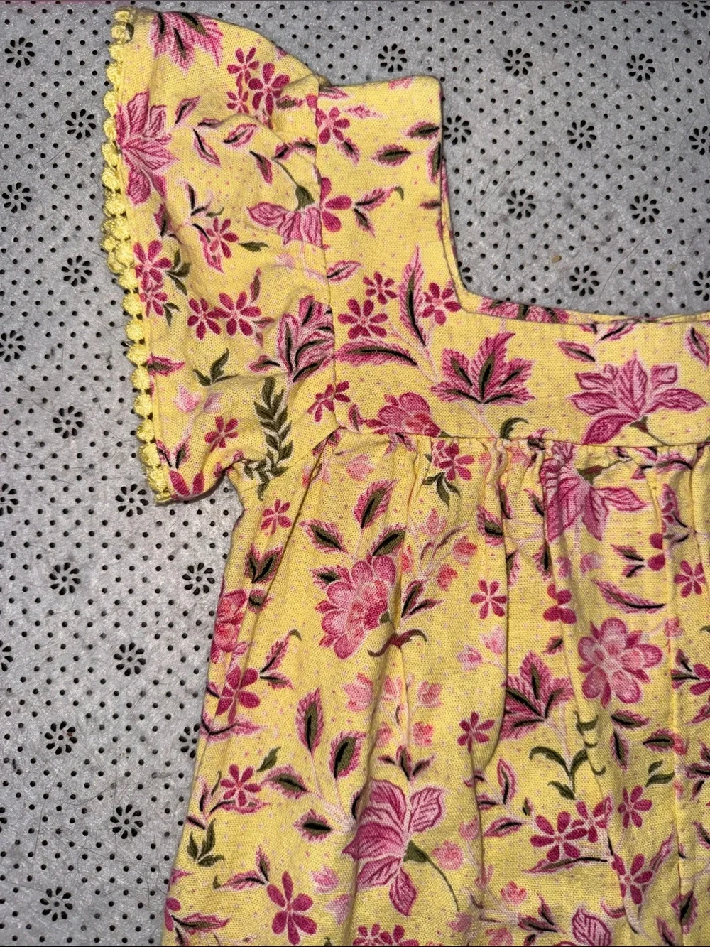 🛍 PRETTY LITTLE GIRLS ROMPER SIZE 4T 🛍